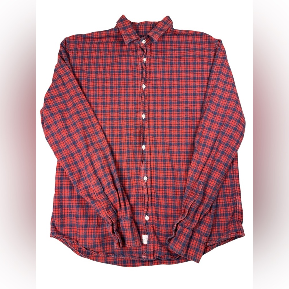 FRANK & EILEEN Red and Navy Plaid Button-Down Shirt Style: Paul Size Medium